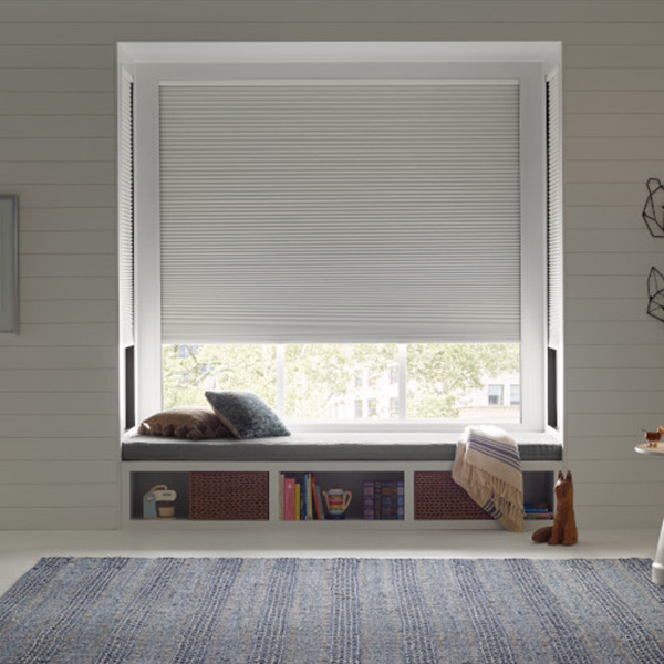 Duette® Honeycomb Shades With Lightlock®